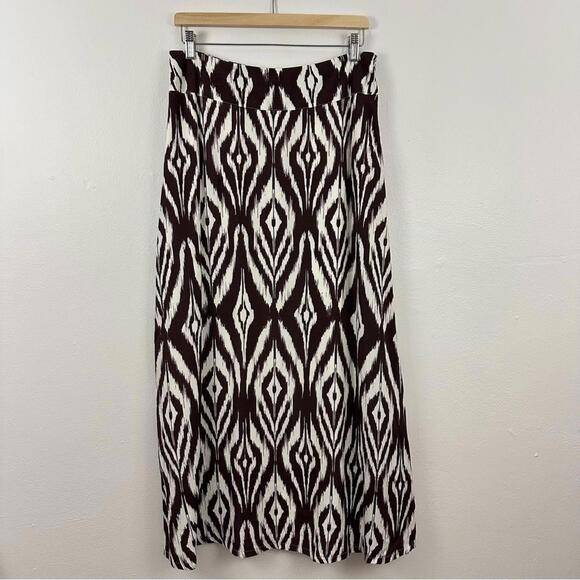 2/$20 Chico's Brown Zebra Print Long Maxi Skirt Women's Size 1 - Picture 1 of 5